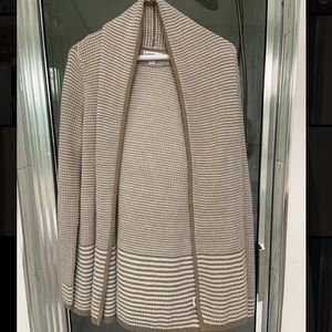 Croft&Barrow - Tan and White Knit Sweater